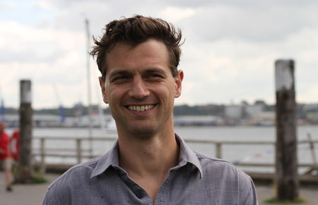 Foto zeigt Portrait von Kay Macquarrie