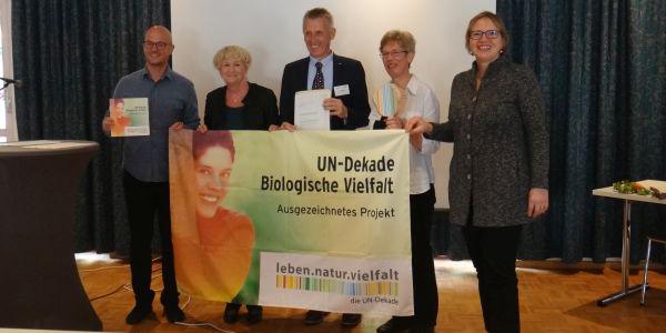 Bei der Auszeichnung des Projekts „Ungehindert engagiert“