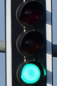 Ampel zeigt freie Fahrt