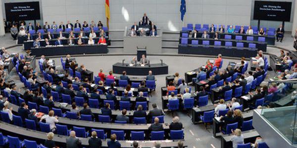 Blick in das Plenum des Deutschen Bundestages