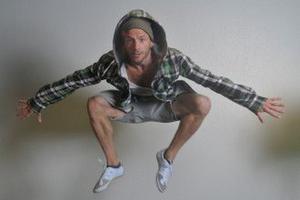 Janis Geiger springt hoch