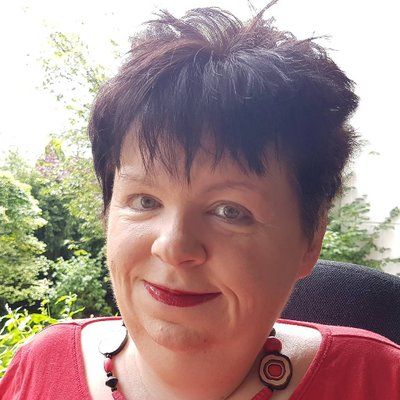 Dr. Annette Standop