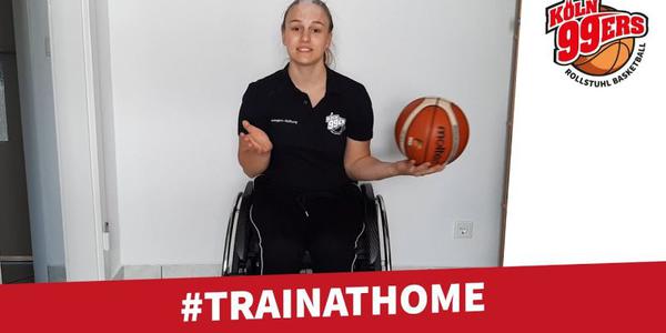 U24 Nationalspielerin Lisa Bergenthal zeigt ihre Übungen für zuhause