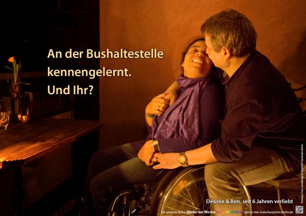 Verliebt an der Bushaltestelle