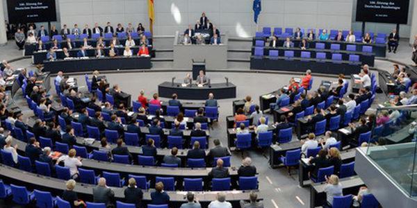 Blick in das Plenum des Deutschen Bundestages