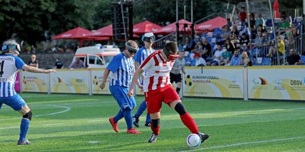 Mit Fußball in die Mitte der Gesellschaft - beim Stadtspieltag in Erfurt