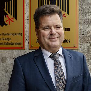 Portrait von Jürgen Dusel