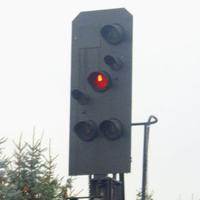 Elektrische Fahrzignal zeigt Halt