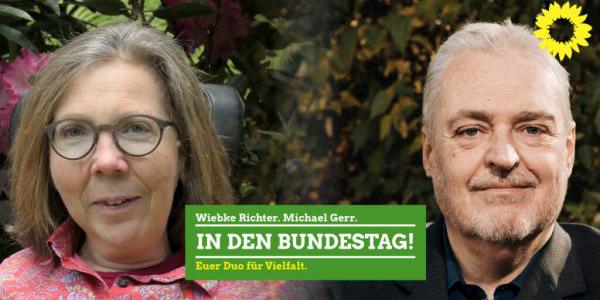 Grünen-Plakat: Wiebke Richter, Michael Gerr: in den Bundestag! Euer Duo für Vielfalt