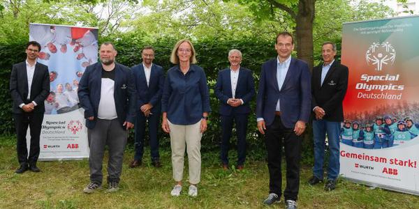 Foto der Mitglieder des neu gewählten Präsidiums von Special Olympics Deutschland