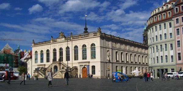 Johanneum am Neumarkt in Dresden in dem sich das Verkehrsmuseum befindet