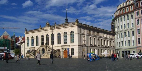 Johanneum am Neumarkt in Dresden in dem sich das Verkehrsmuseum befindet