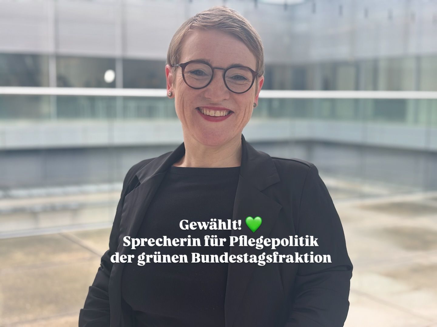 Sharpeic mit Bild von Simone Fischer: Gewählt! Sprecherin für Pflegepolitik der grünen Bundestagsfraktion