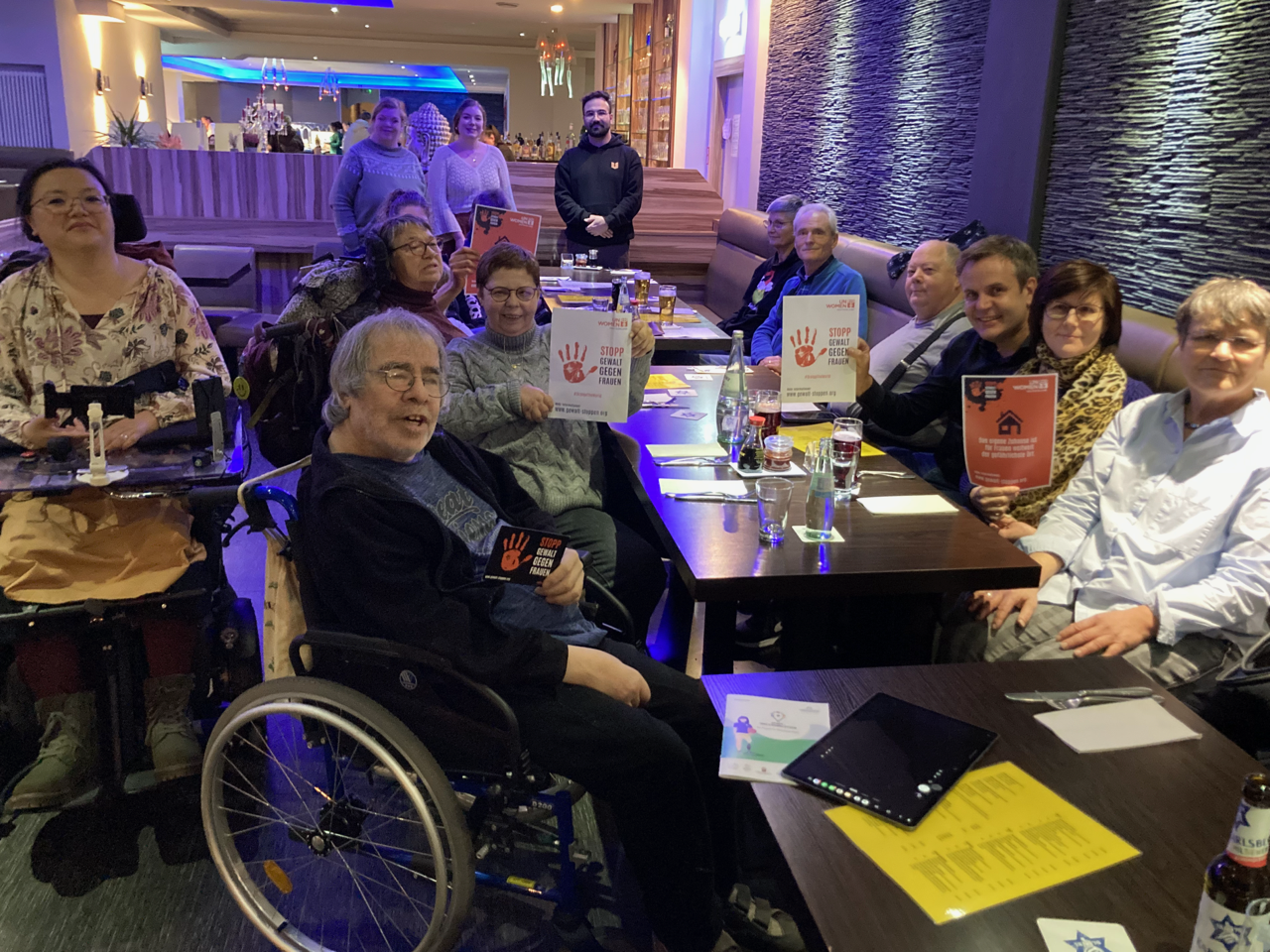 Team des ZSL Bad Kreuznach: Stoppt Gewalt gegen Frauen und Mädchen!