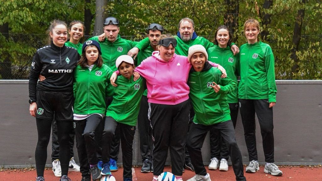 Gemeinsames Blindenfußball-Team von Hannover 96 und Werder Bremen