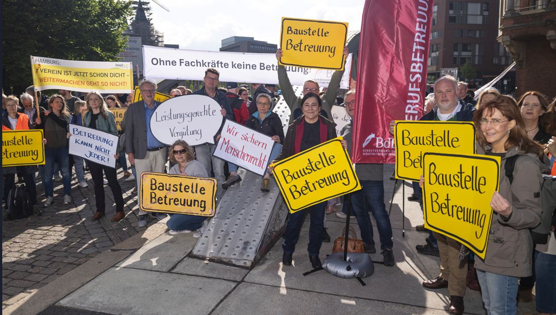 Protest der Berufsbetreuer*innen am 11. Juni 2026 in Hamburg