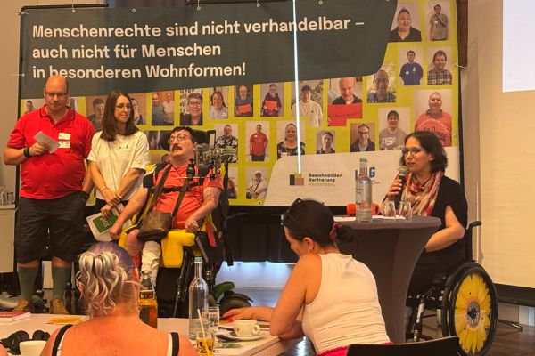 Bild vom Treffen der Bewohnenden-Vertretungen in Mainz im Juli 2026