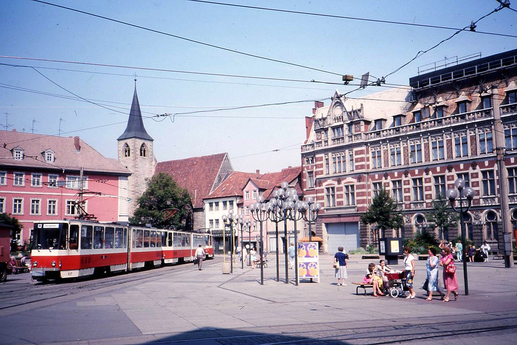 Erfurt Straßenbahn nr 517. Tatra KT4D 2-car set.Am Anger,Aug 1989 von sludgegulper