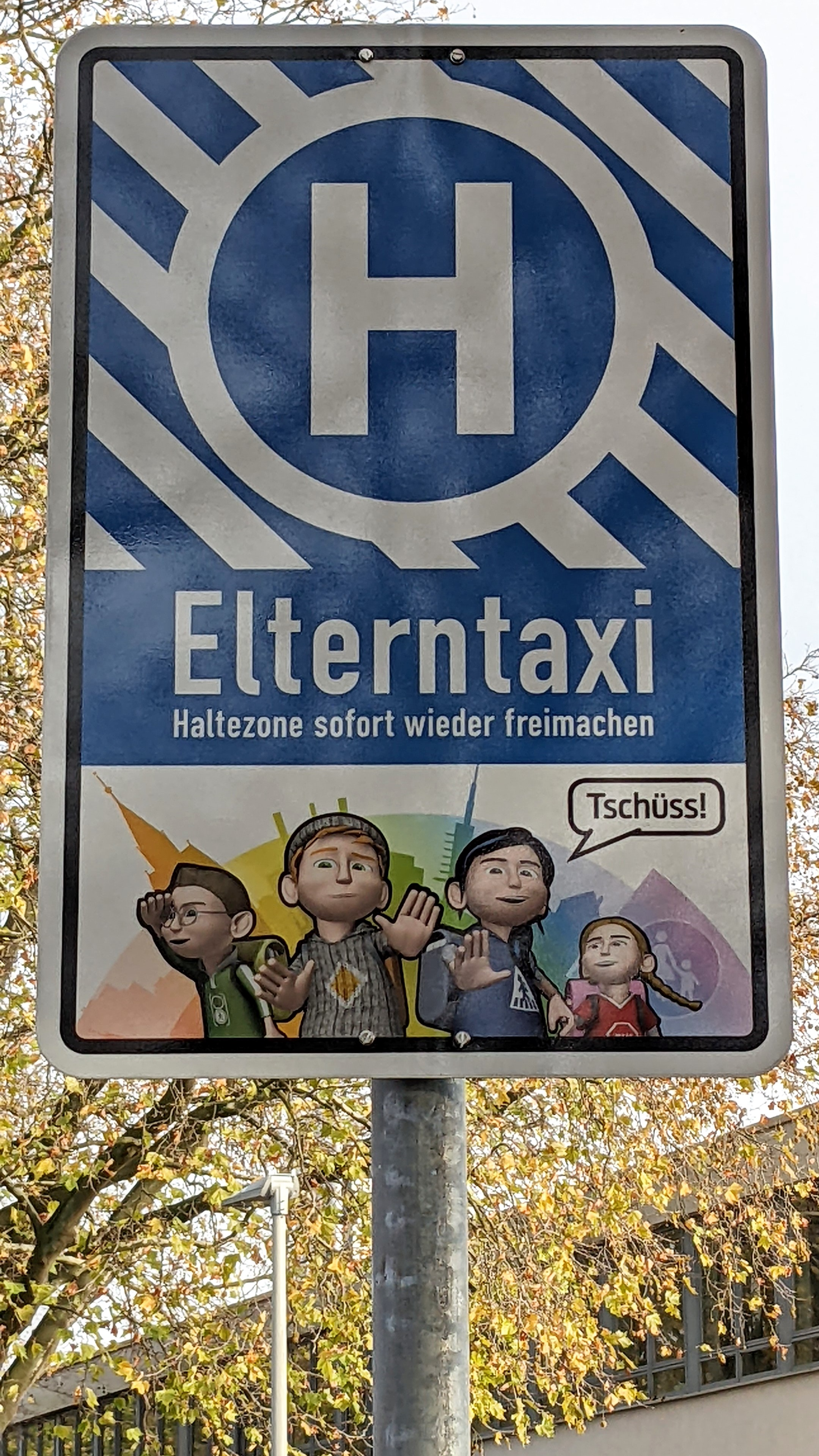 2022-11-22 Halteplatz Elterntaxi 05 von Bärbel Miemietz