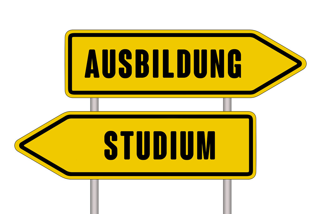 Ausbildung oder Studium von Tim Reckmann | a59.de