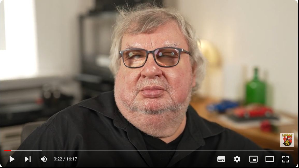 Screenshot von Karl Breck aus dem Video Hört uns zu