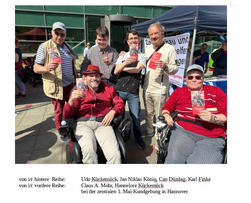 Aktive von Selbst Aktiv bei der 1. Mai Kundgebung in Hannover
