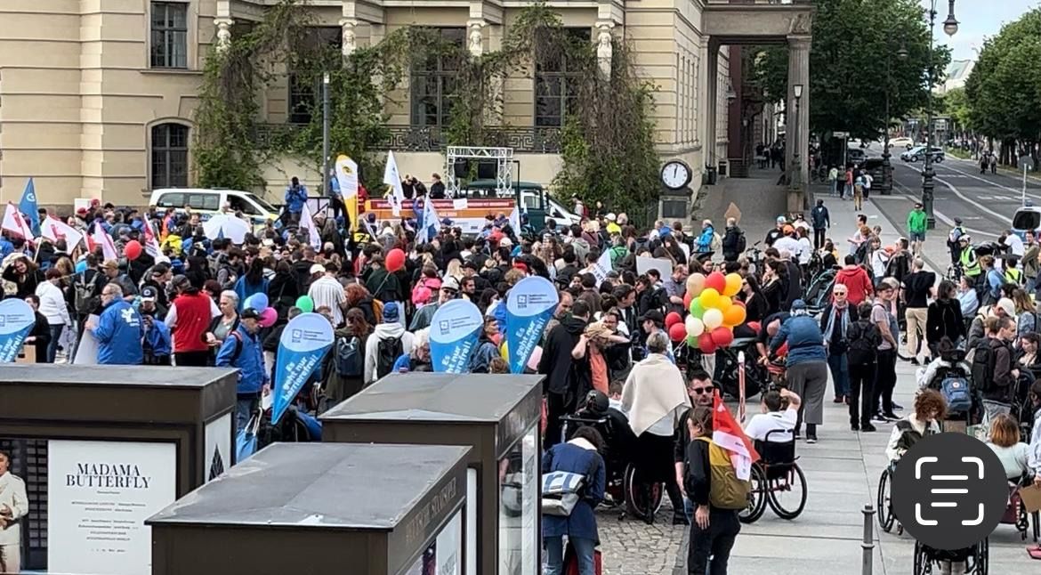 Bild von der 5. Mai Demo 2024 in Berlin
