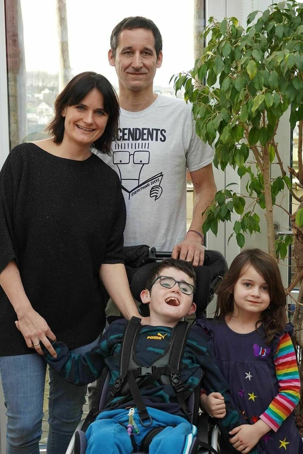 Bild von der vom Hochwasser betroffenen Familie im Saarland