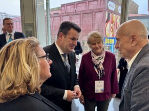 Beim Gespräch von Vasyl Nazarenko mit Bundesministern Hubertus Heil und Svenja Schulze