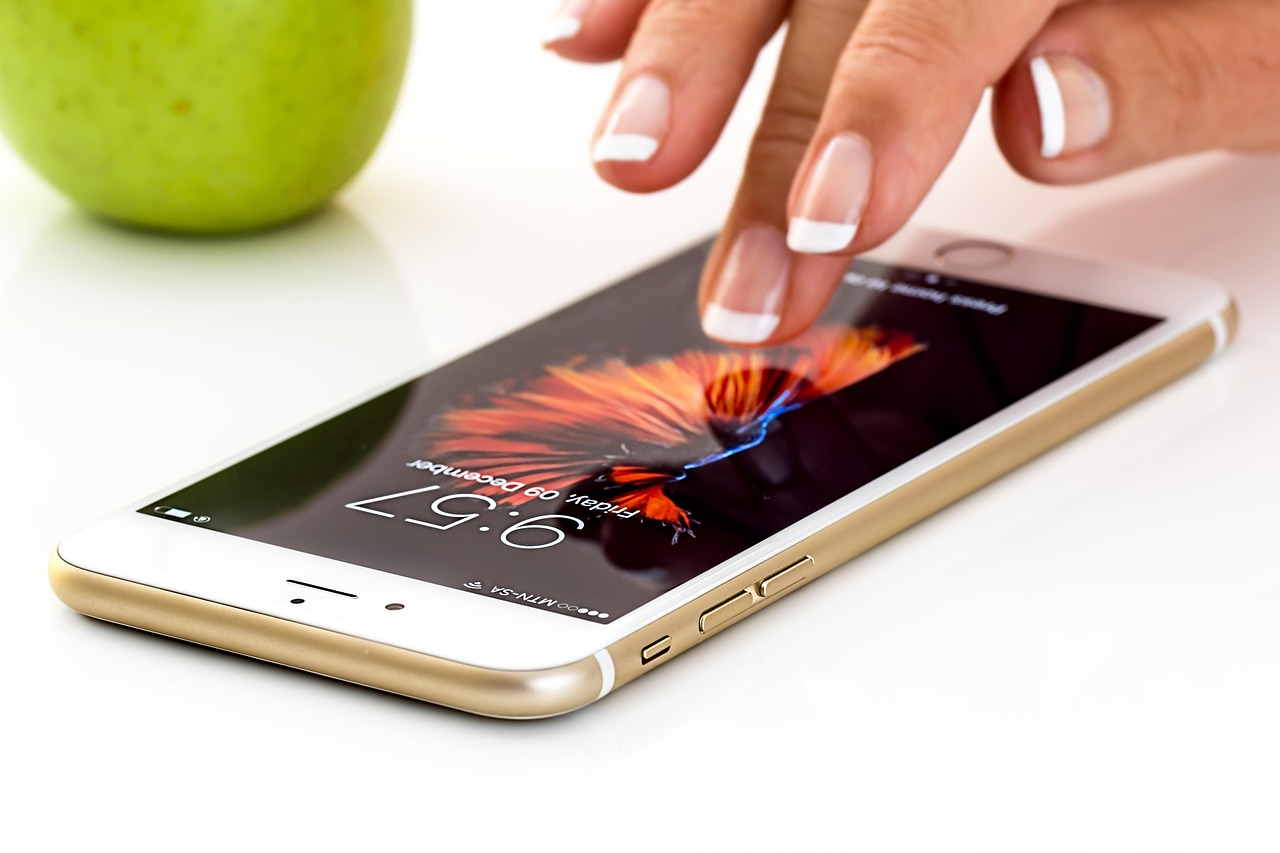 Ein Touchscreen auf einem Smartphone,